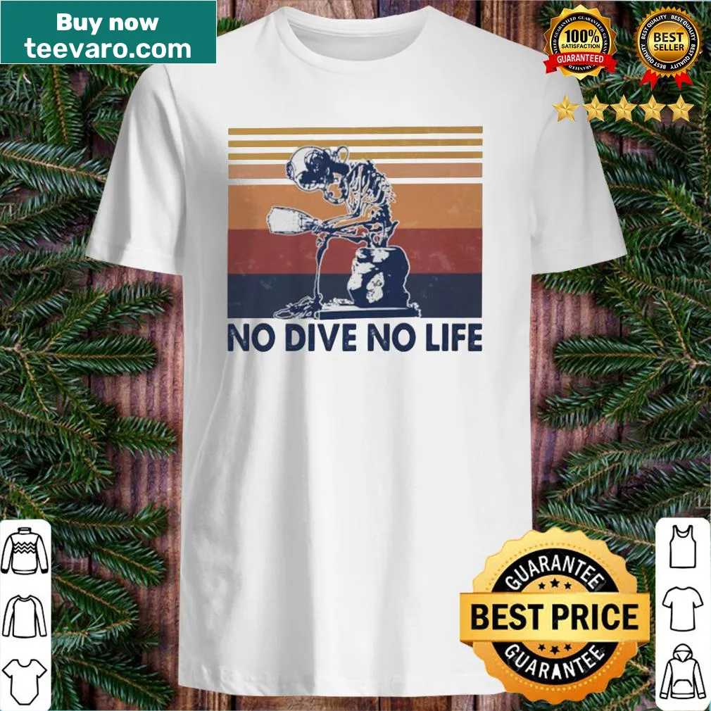 Vintage diving shirt with skull and diving slogan
