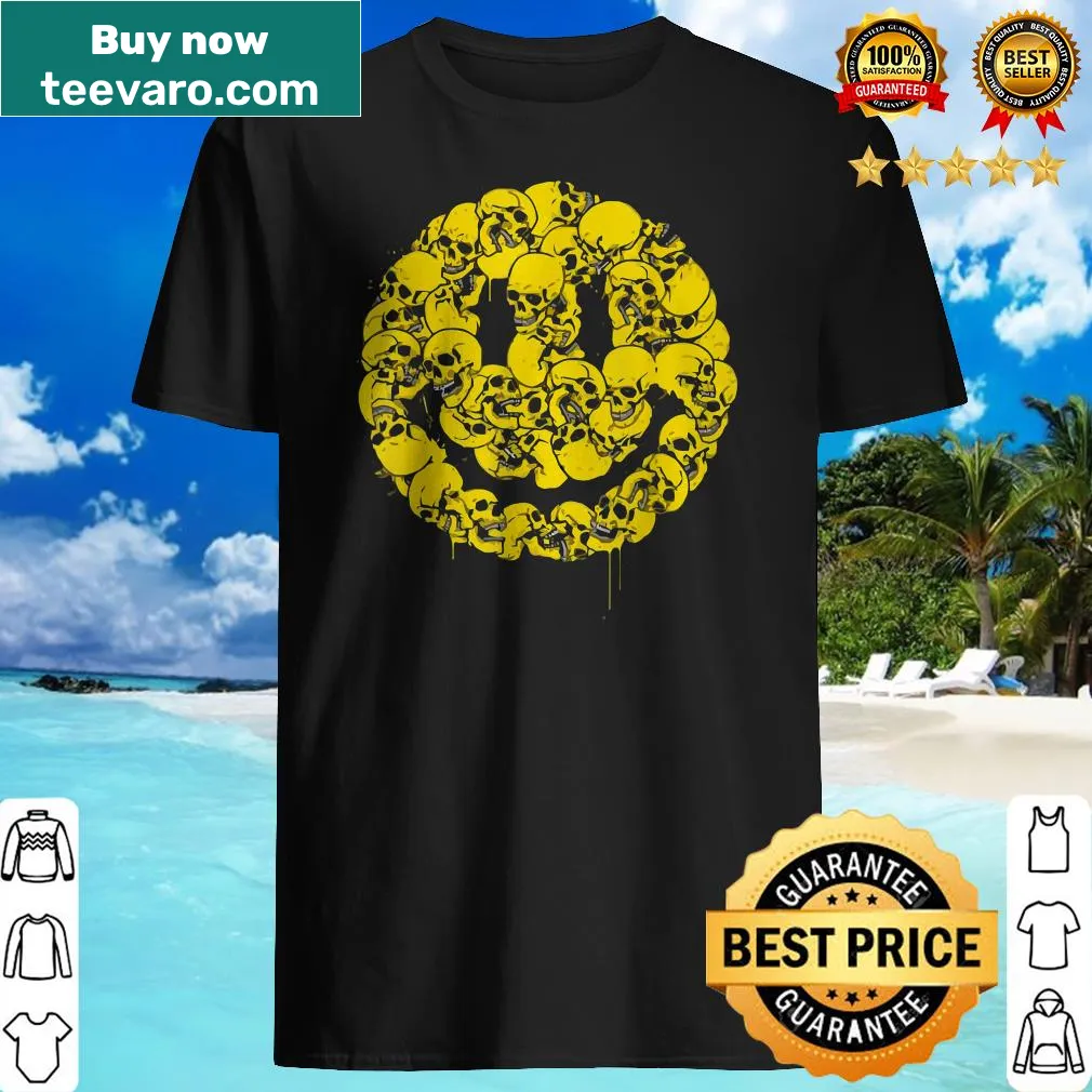 Gothic T-shirt with a smiling skull design