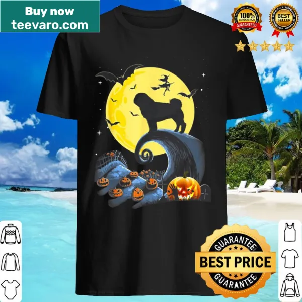 Funny Halloween shirt with a pug and moon illustration