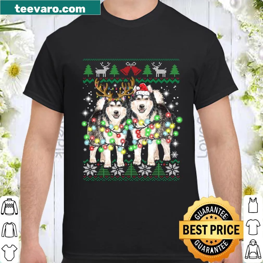 Vintage-style Christmas t-shirt featuring an Alaskan Malamute