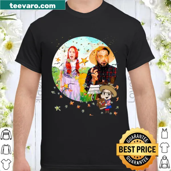 Illustration of Dorothy and Scarecrow from Wizard of Oz T-shirt