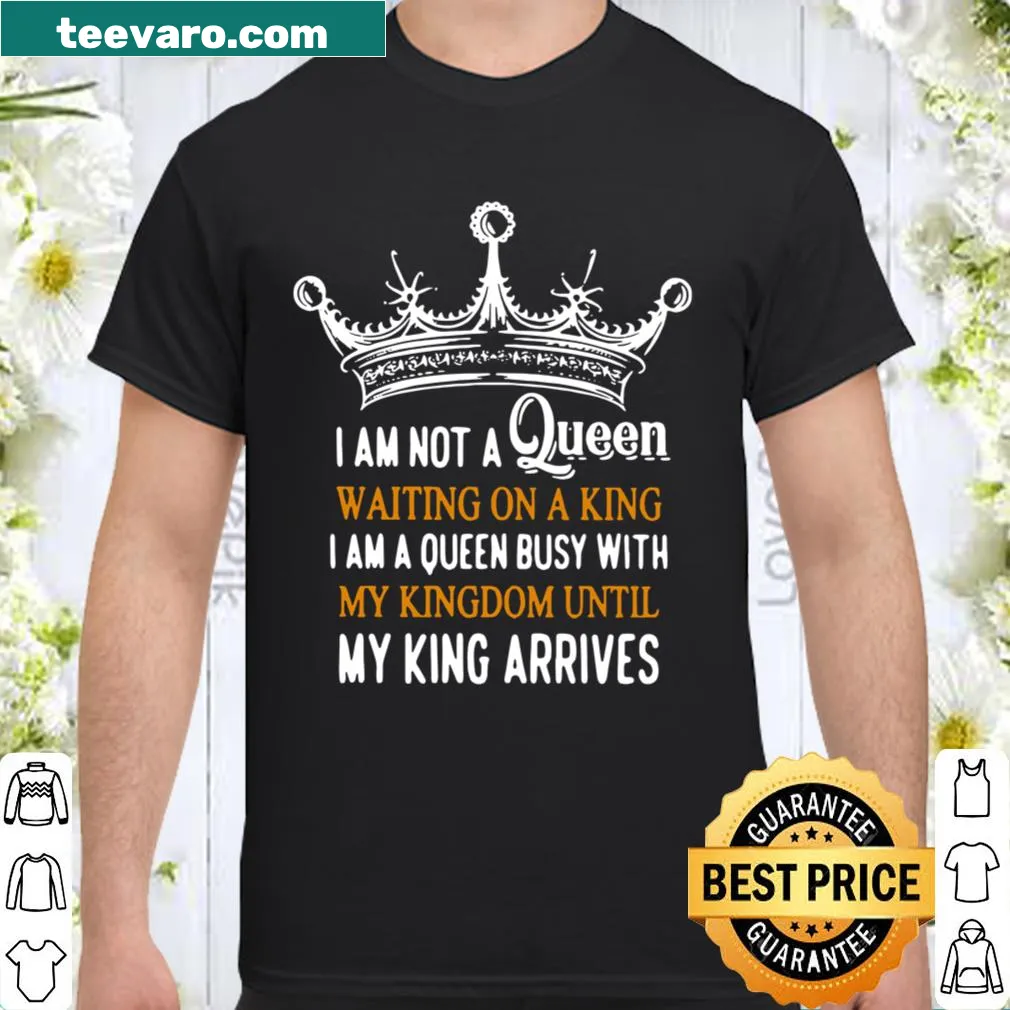 Empowering T-shirt with a bold queen statement design.