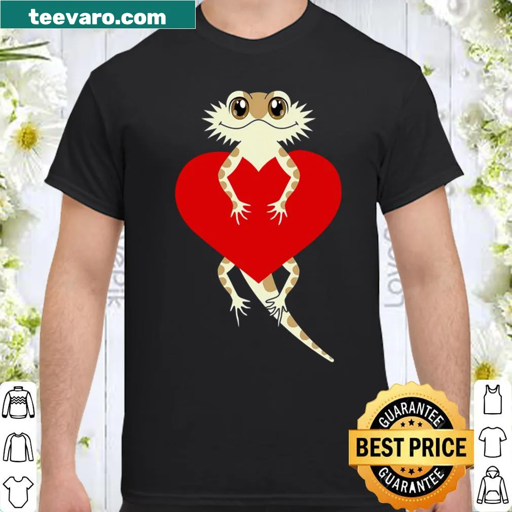 Cartoon bearded dragon surrounded by hearts on a Valentine's Day shirt