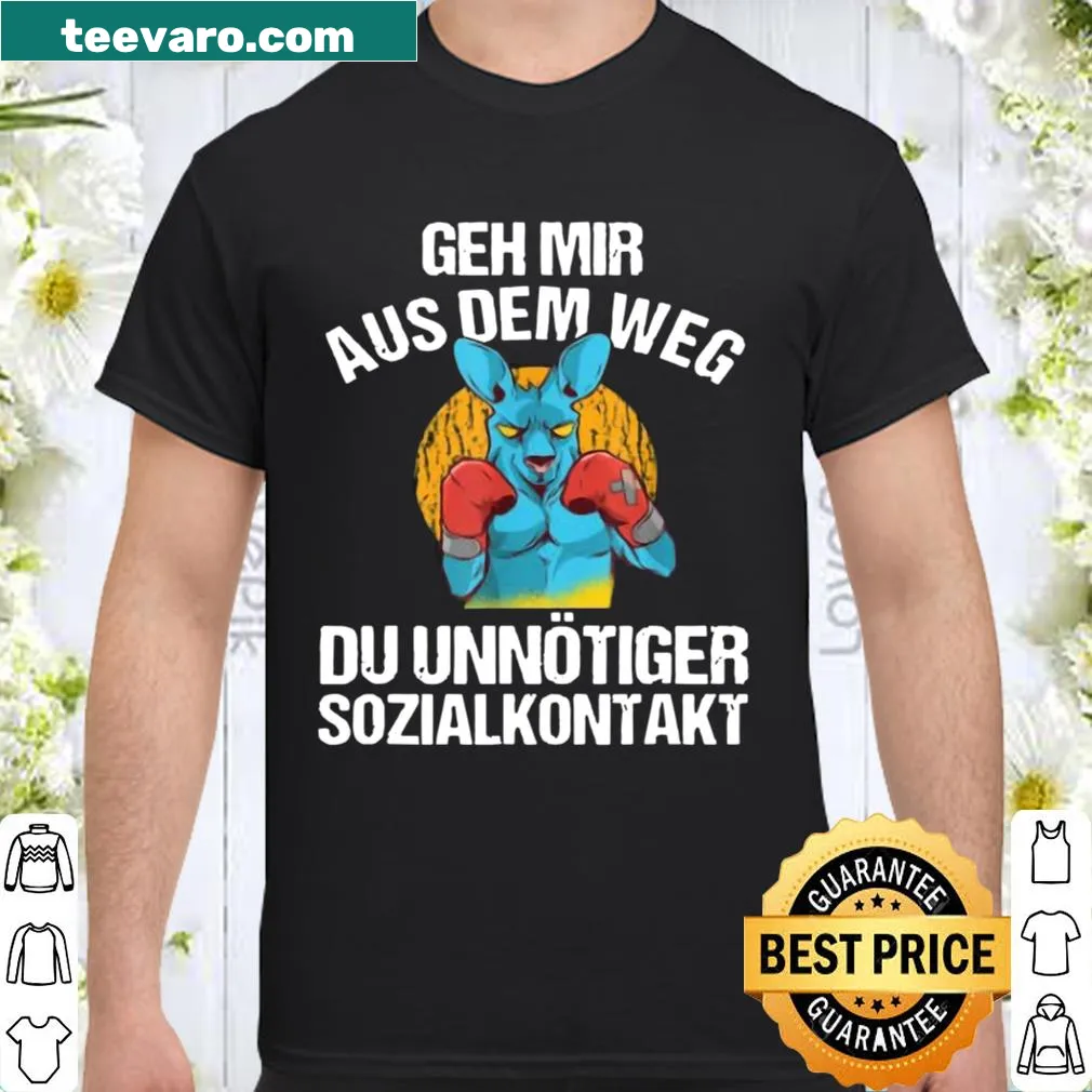 Shirt with humorous German text about social distancing