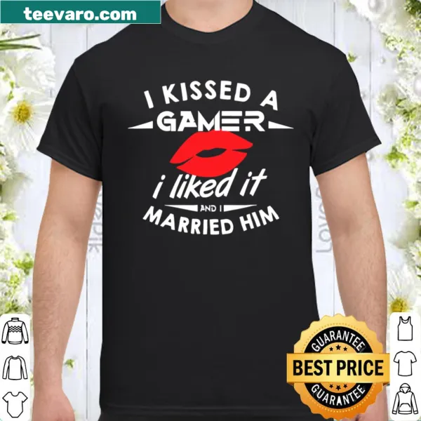 Funny shirt celebrating love for gamers
