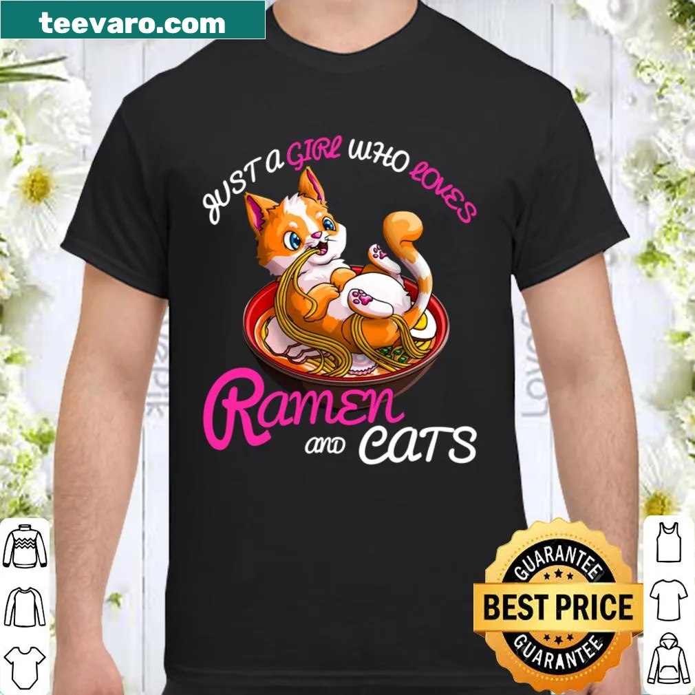 Funny otaku shirt depicting a cat and ramen