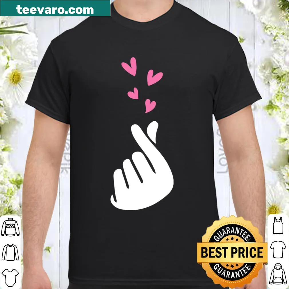 Shirt featuring the Korean finger heart gesture designed for K-pop fans