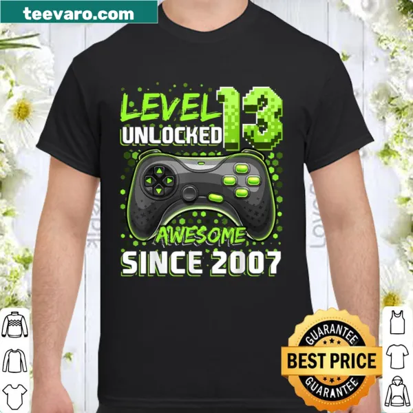 Gamer shirt with 'Level 13 Unlocked' for a 13th birthday