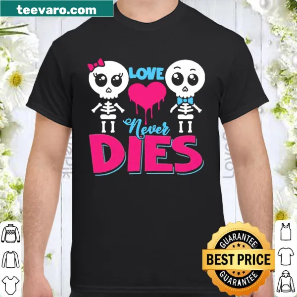 Skeleton couple graphic t-shirt representing eternal love