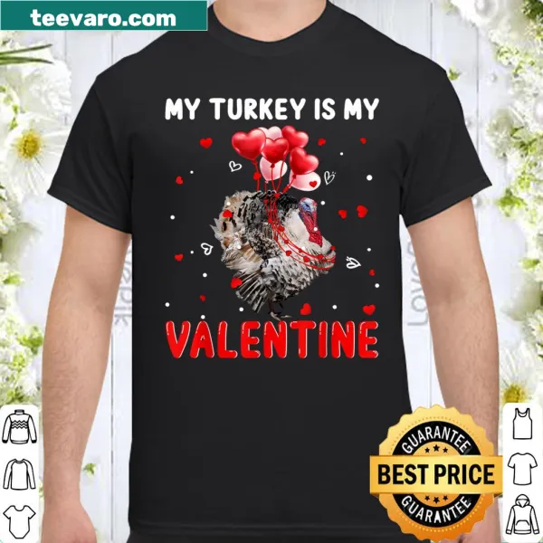 Illustrated turkey surrounded by hearts on a shirt
