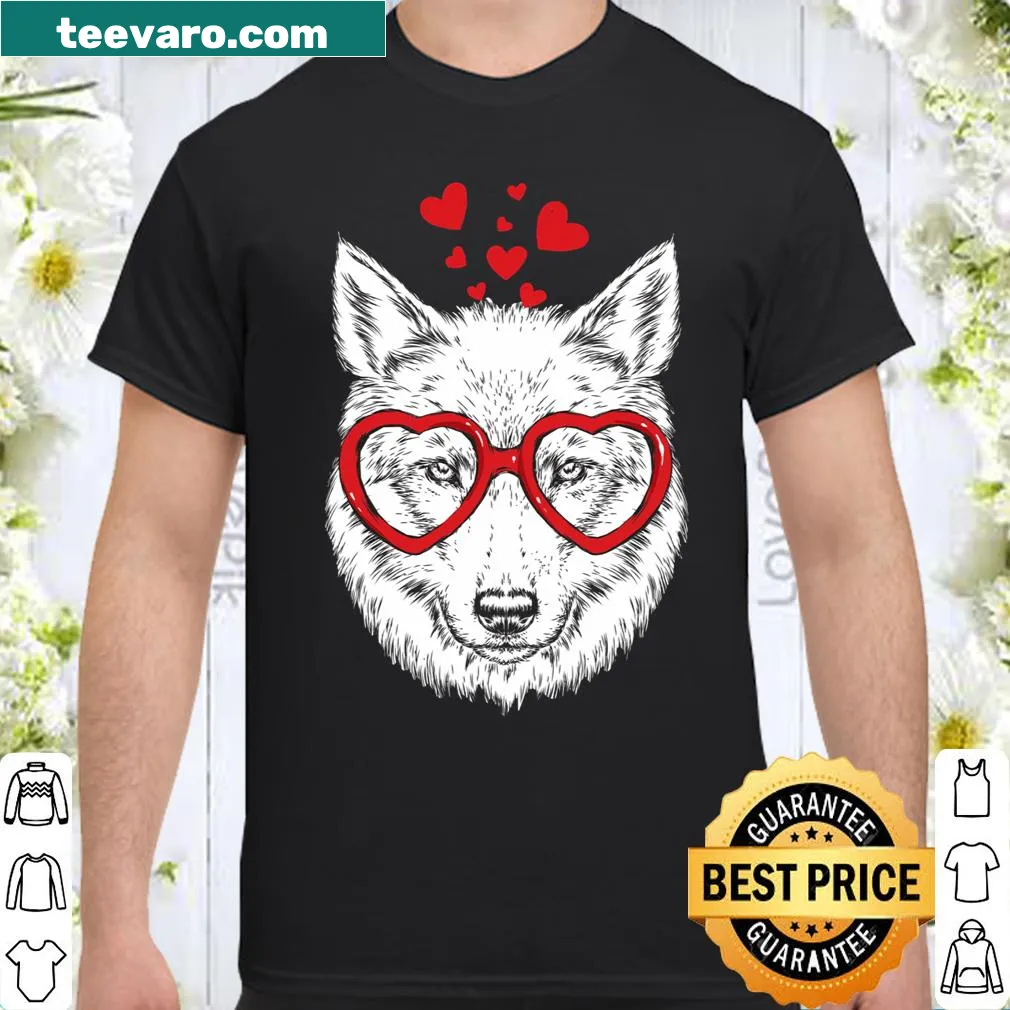 Cute wolf love t-shirt with sunglasses and hearts illustration