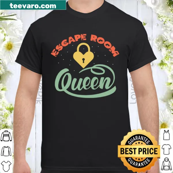 Shirt celebrating the title of Escape Room Queen with bold text