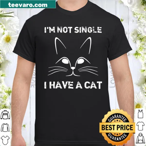 Funny shirt stating love for a cat on Valentine's Day