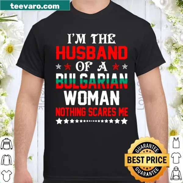 Humorous graphic shirt for men featuring 'Nothing Scares Me' text