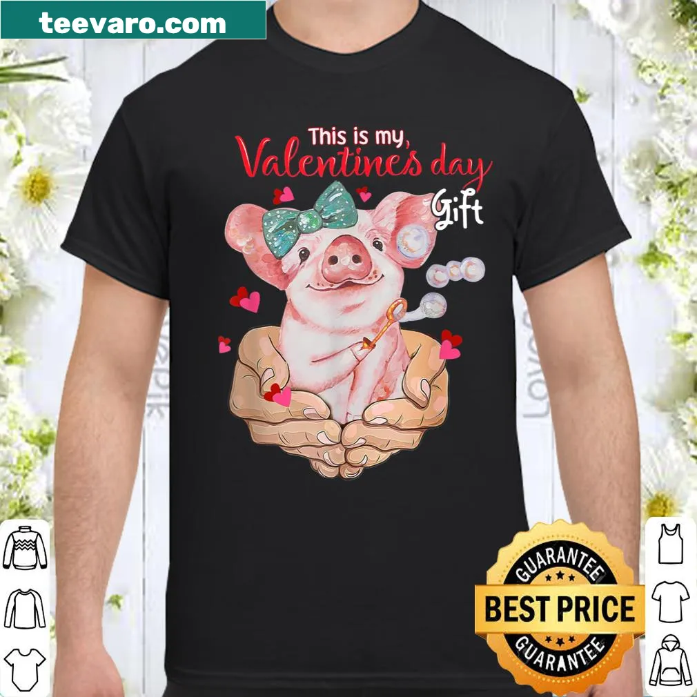 Illustration of a pig with a heart on a Valentine-themed shirt