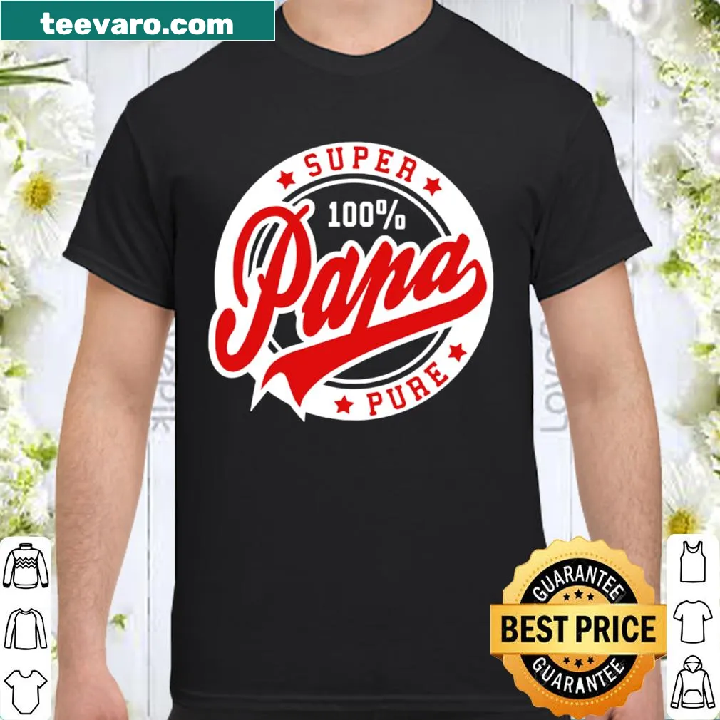 Badge-style shirt celebrating fathers with 'Super Papa' and star motifs.