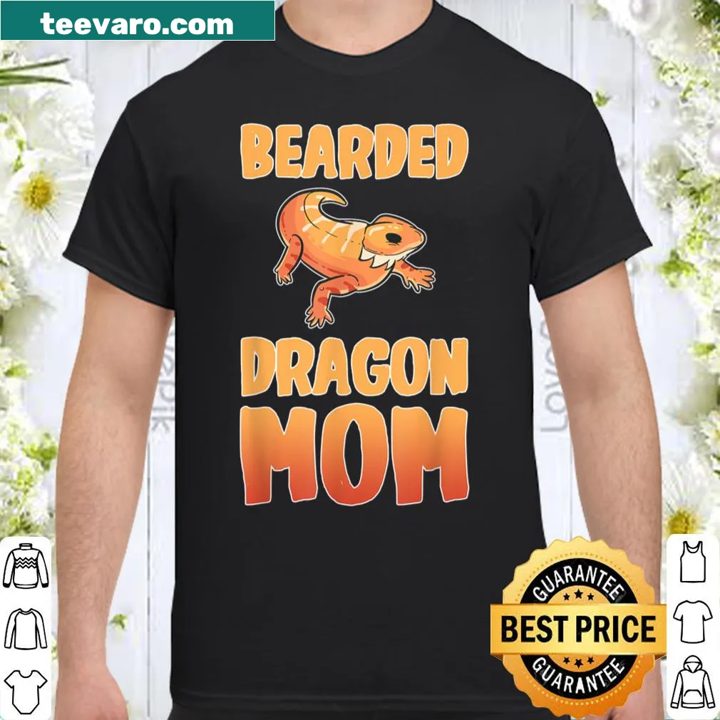 Funny shirt for bearded dragon moms with playful graphic