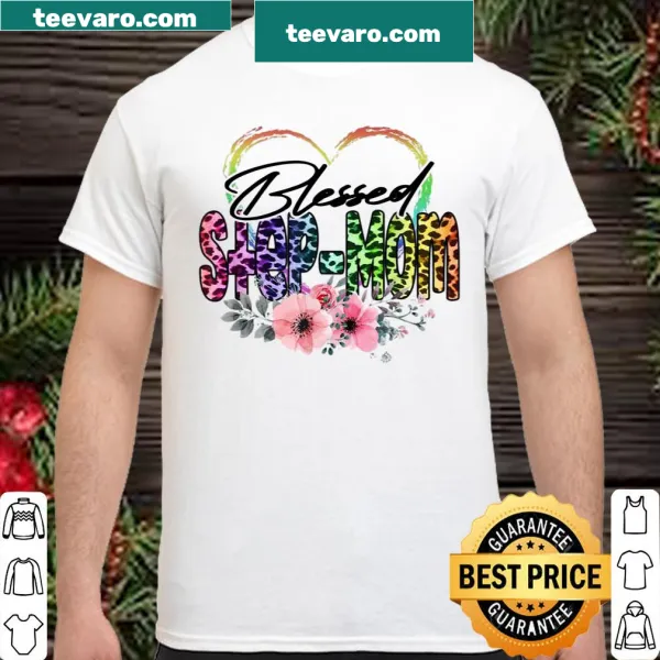 Stylish shirt with heartfelt message for stepmoms and leopard print.