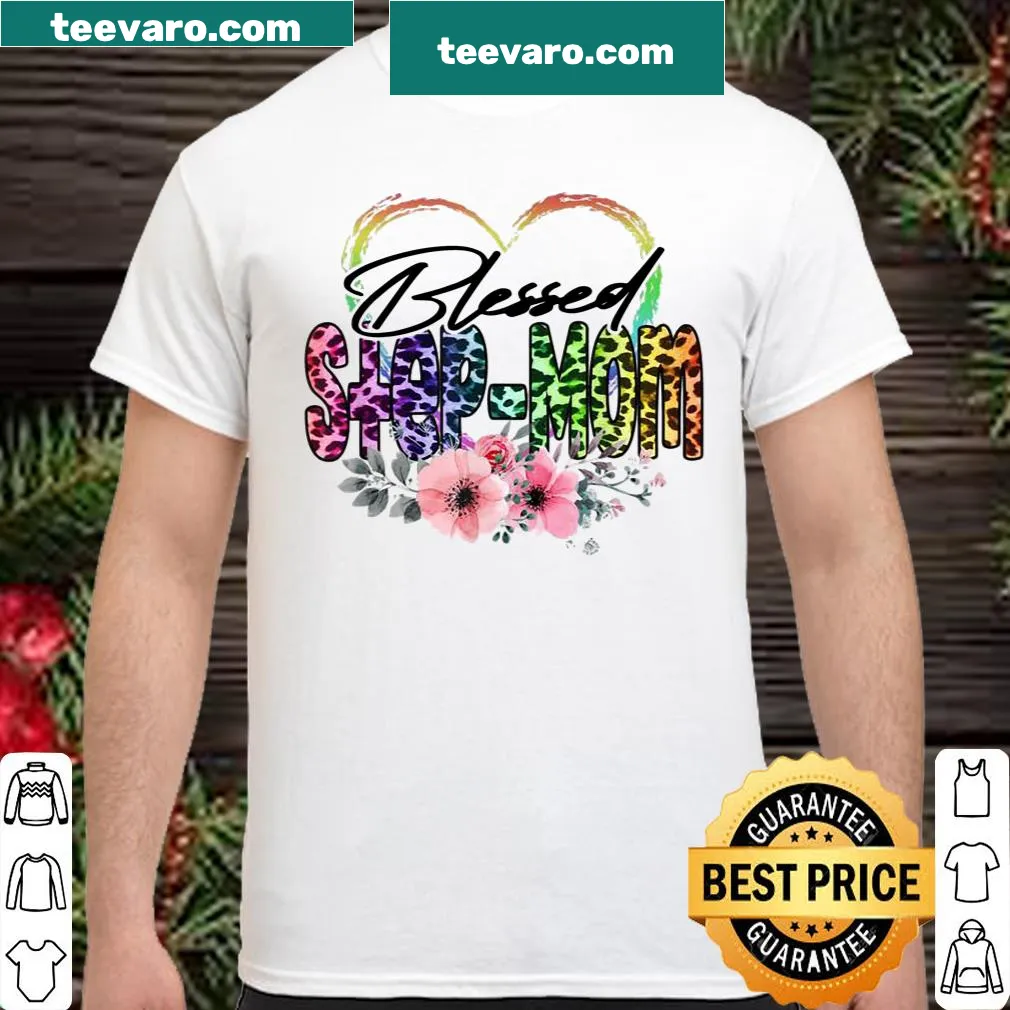 Stylish shirt with heartfelt message for stepmoms and leopard print.