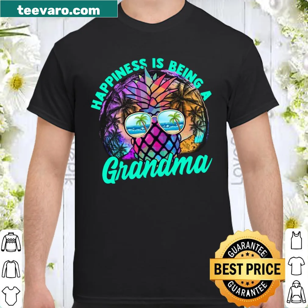 Vintage-style shirt declaring happiness in being a grandma