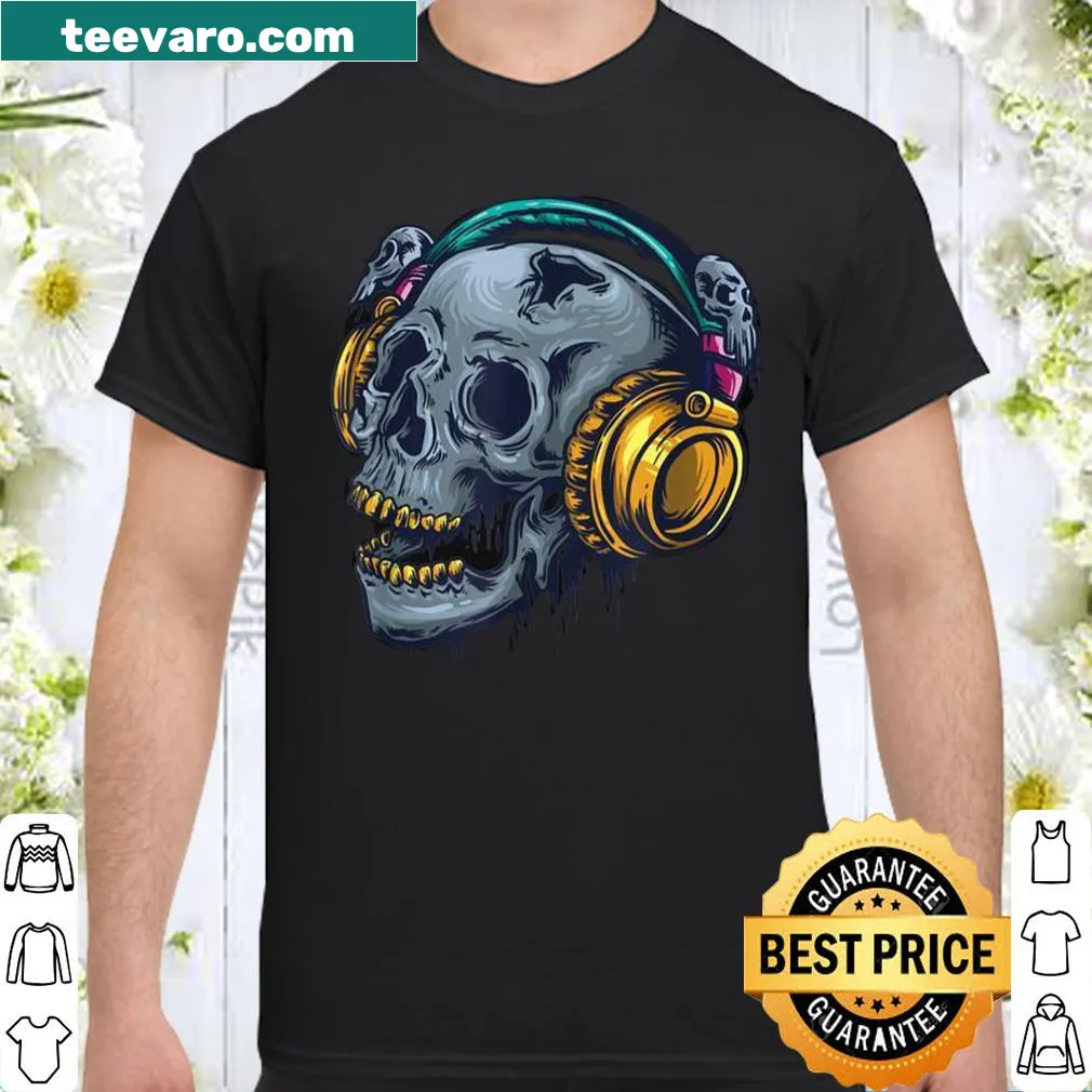 Horror-themed skull shirt featuring headphones illustration