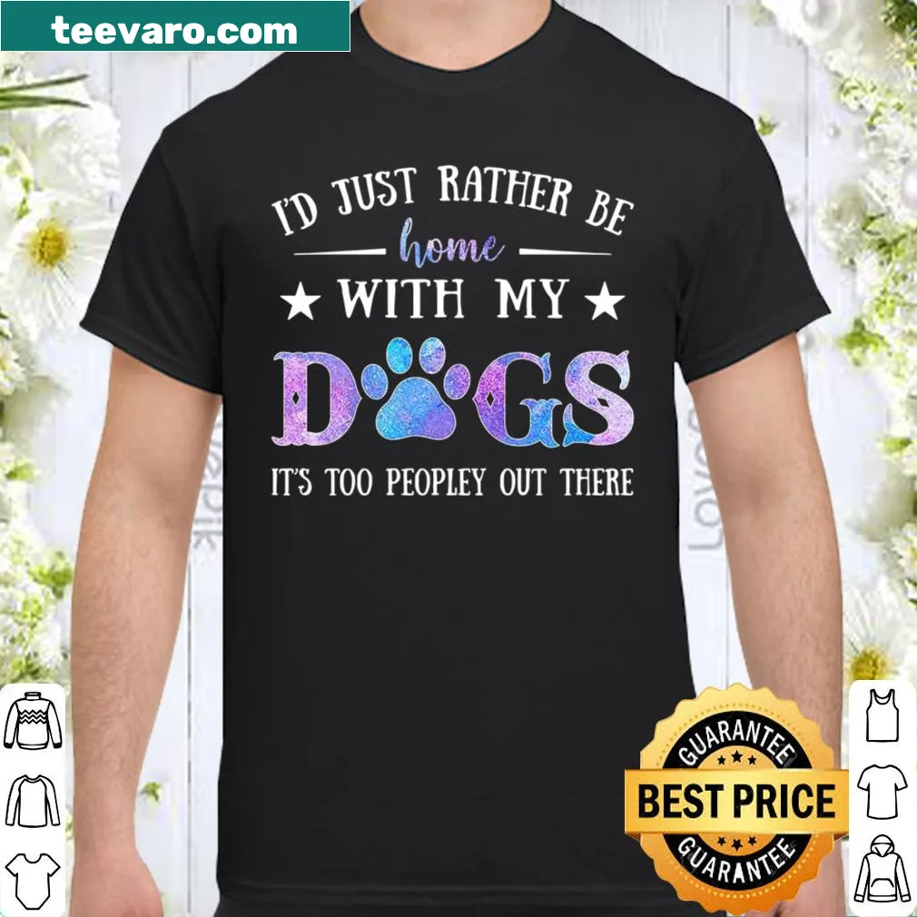 Shirt with a humorous message about preferring dogs over crowds