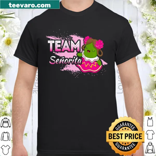Gender reveal shirt with a fun Spanish phrase.