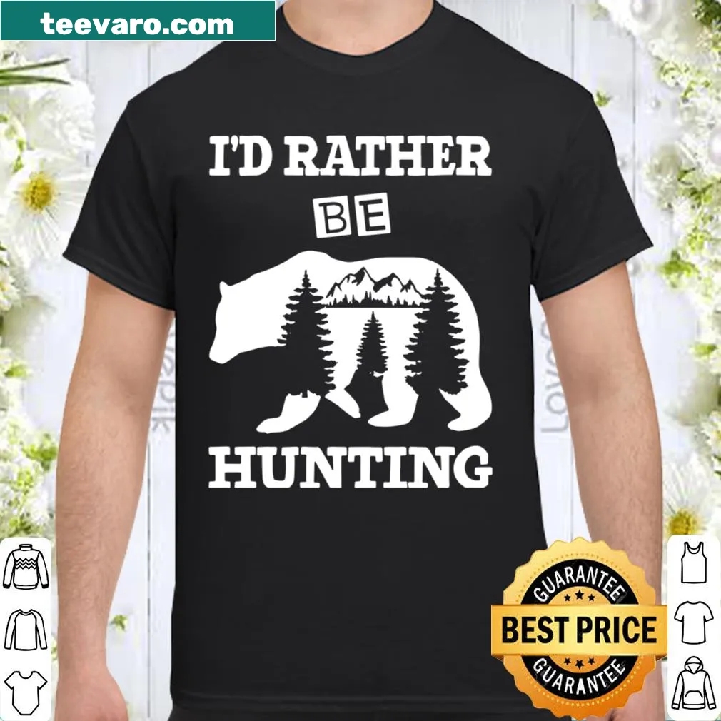 Cartoon graphic shirt for women who love bear hunting