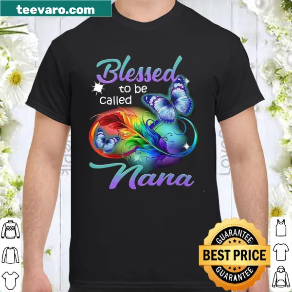 Sentimental shirt celebrating grandmothers as Nanas