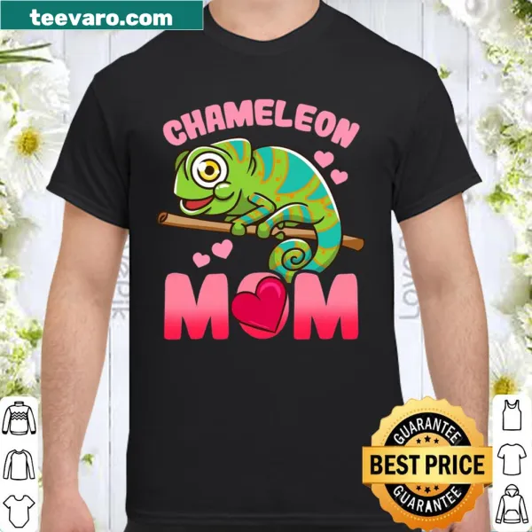 Cute T-shirt featuring a chameleon representing motherhood