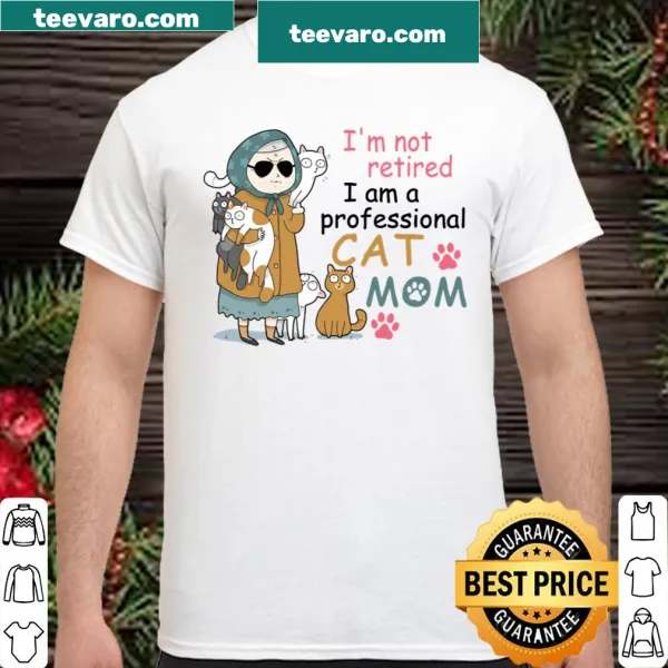 Sentimental typography shirt for professional cat moms