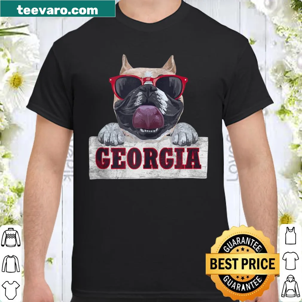 Shirt with 'Geocache Like A Girl' empowering design