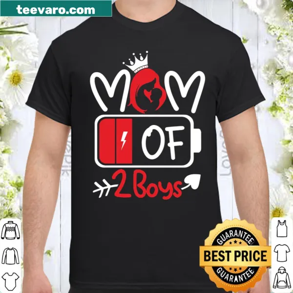 Cute mom shirt with low battery graphic and crown design