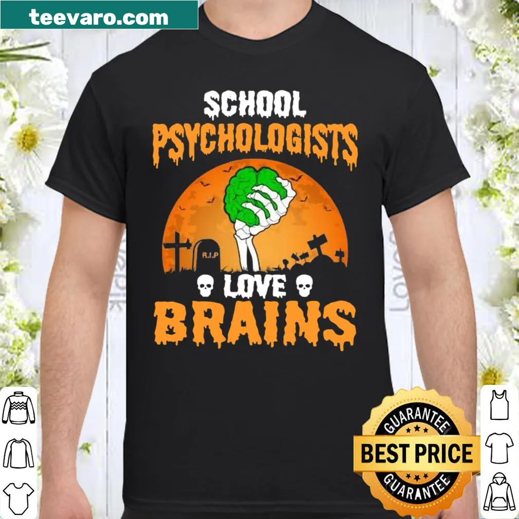 Shirt with playful graphic celebrating school psychologists' love for brains
