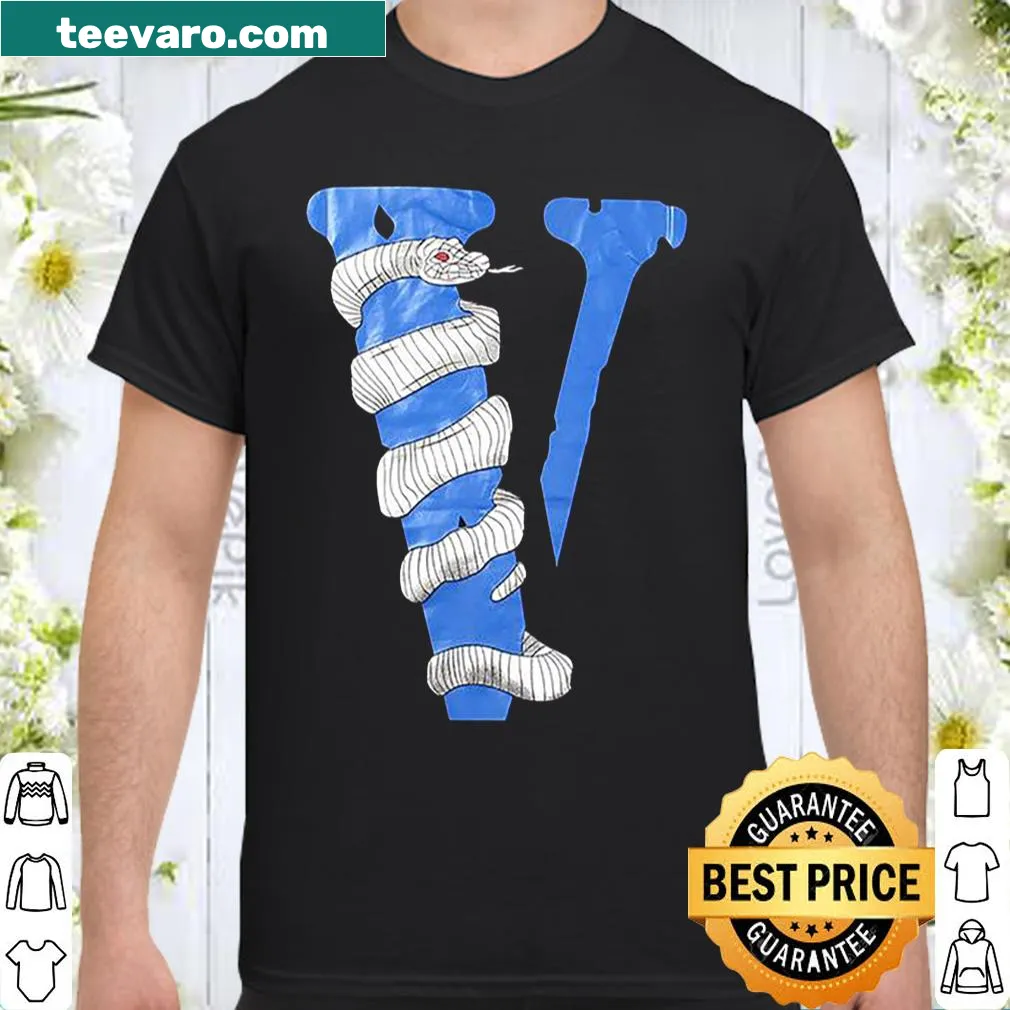 Gamer t-shirt with humorous gaming phrase about rolling for initiative