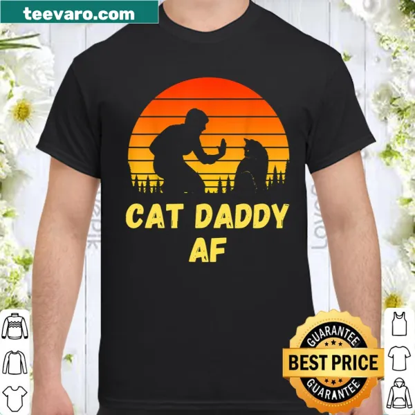 Funny cat-themed tee for dads with 'Cat Daddy AF' text