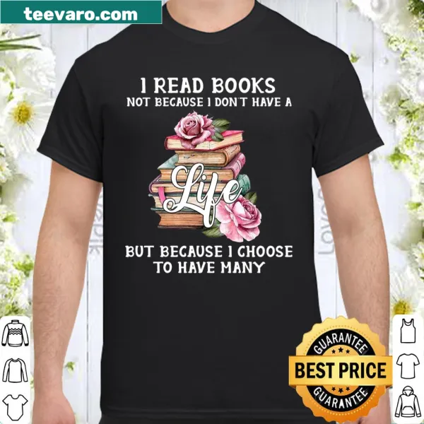 Shirt with typography about the joy of reading