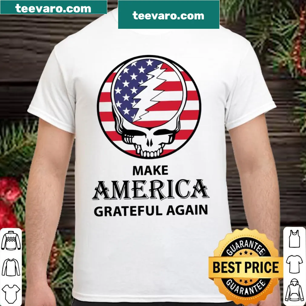 Text design stating 'Make America Grateful Again' for Independence Day
