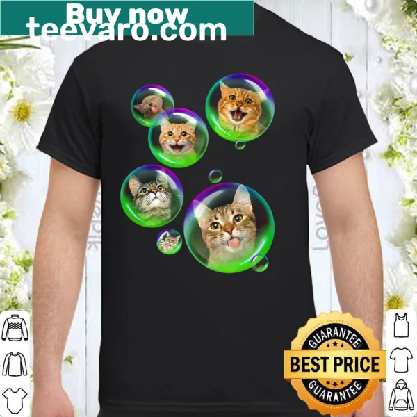 Funny cat T-shirt with a graphic of a cat and bubble soap