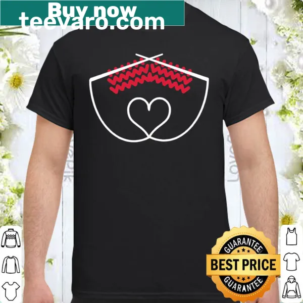 Text graphic 'I love Knitting' on a t-shirt