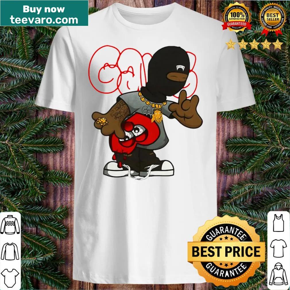 Bold typography of Glo Gang logo on t-shirt