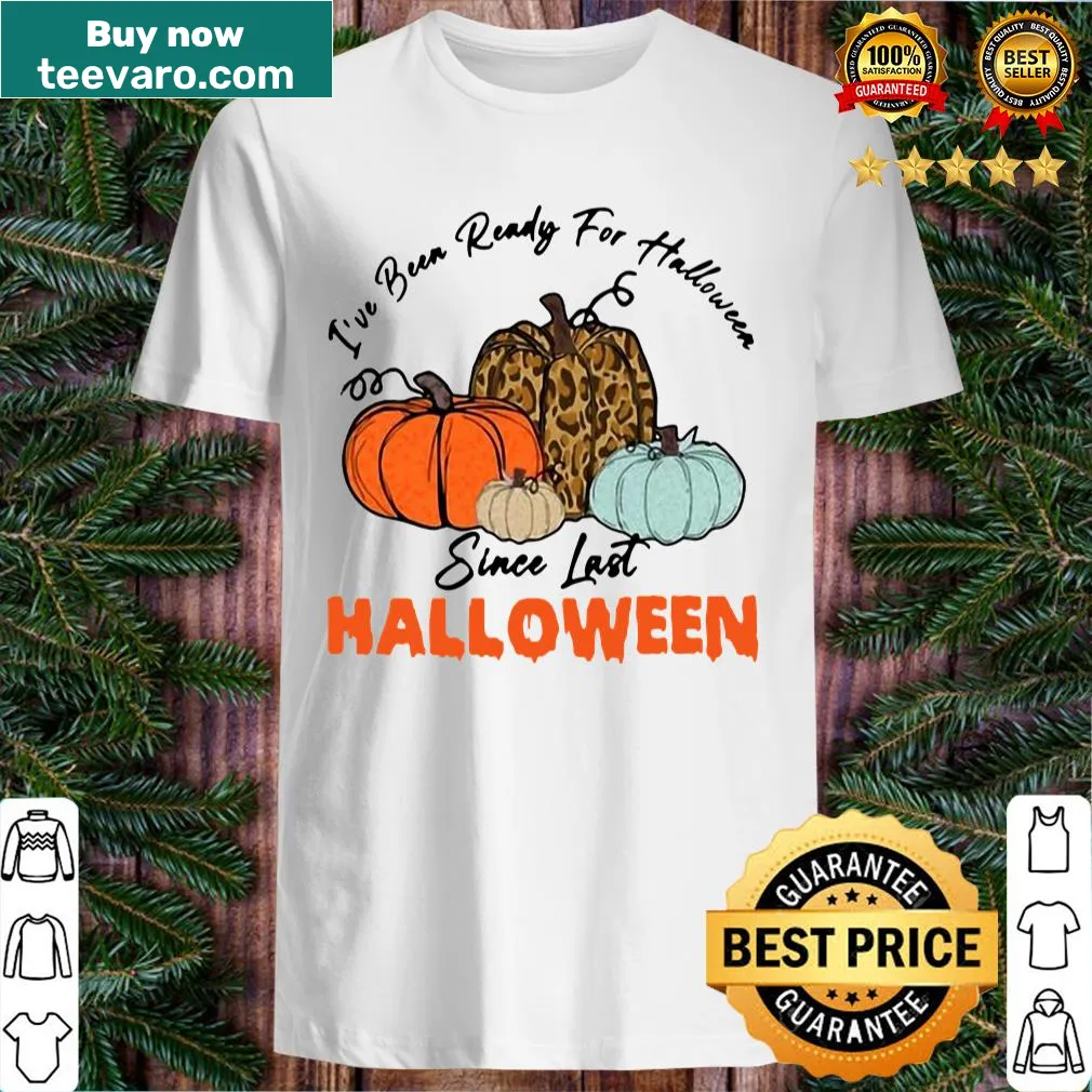 Playful pumpkin shirt with seasonal phrase