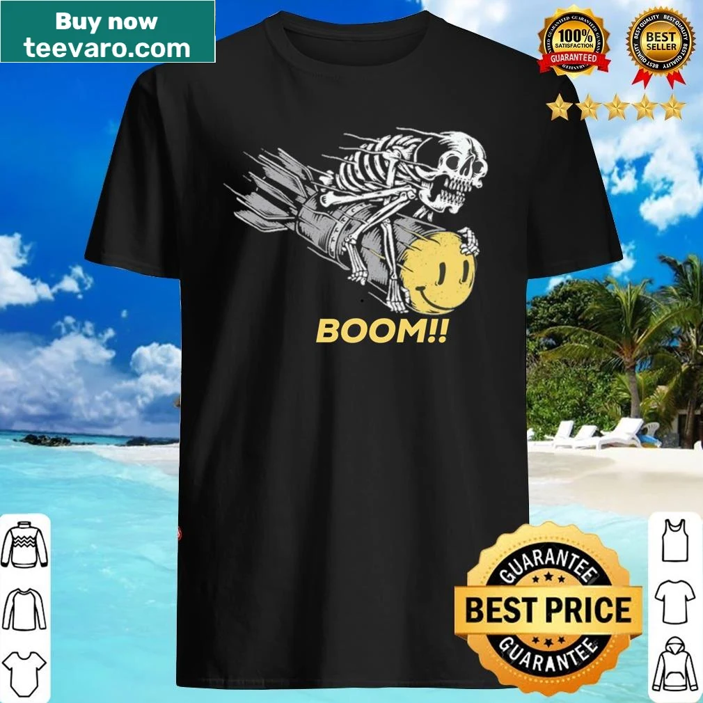 Playful vintage skeleton graphic T-shirt