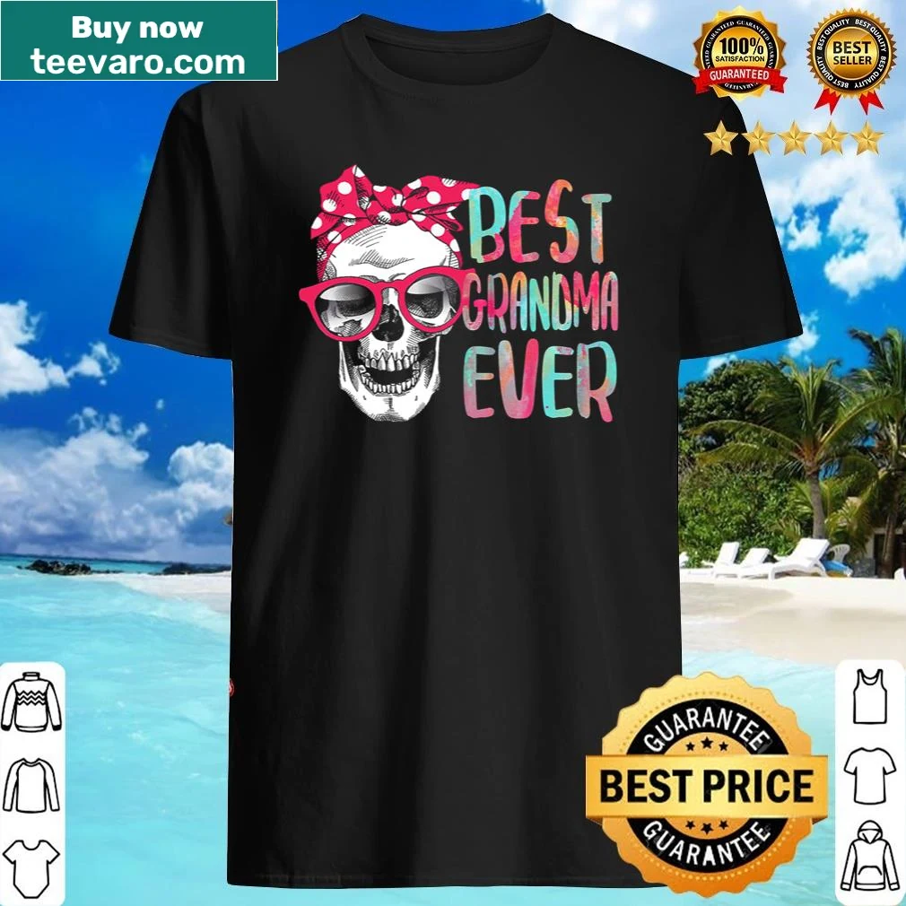 Skull with pink bow tie and 'Best Grandma Ever' text
