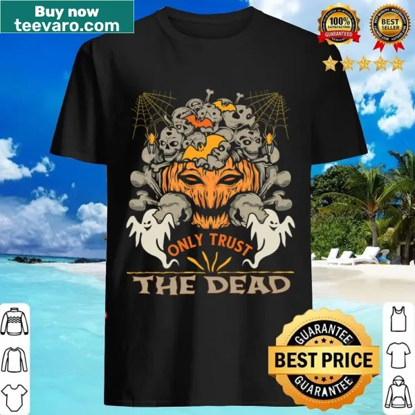 Funny Halloween shirt with spooky graphic and clever text