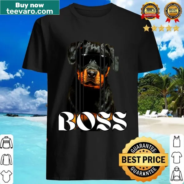 Shirt featuring bold text declaring Rottweiler as the boss dog.