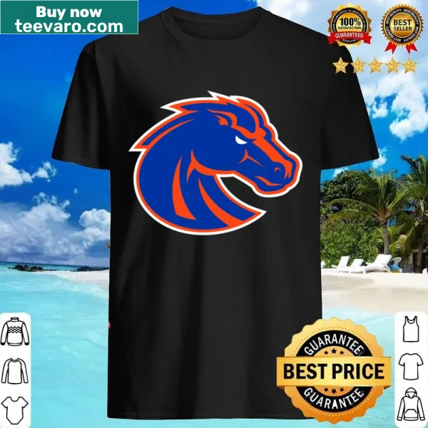 Illustration of a horse on a pullover shirt, perfect for equestrian fans.