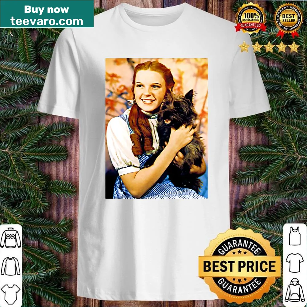 T-shirt featuring Judy Garland and Toto graphic