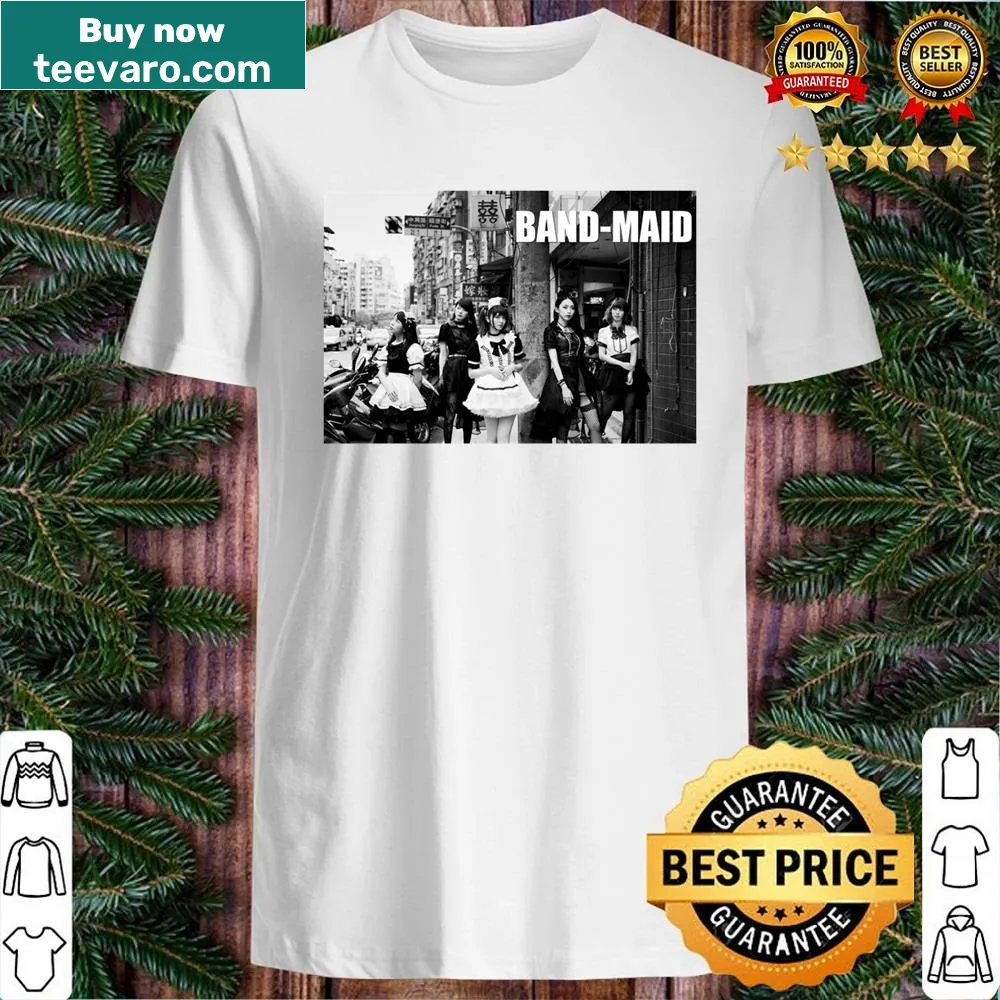 Illustrative shirt featuring roadside portrait design.