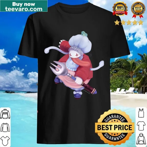 Intricate cultural design on Quina Quen shirt